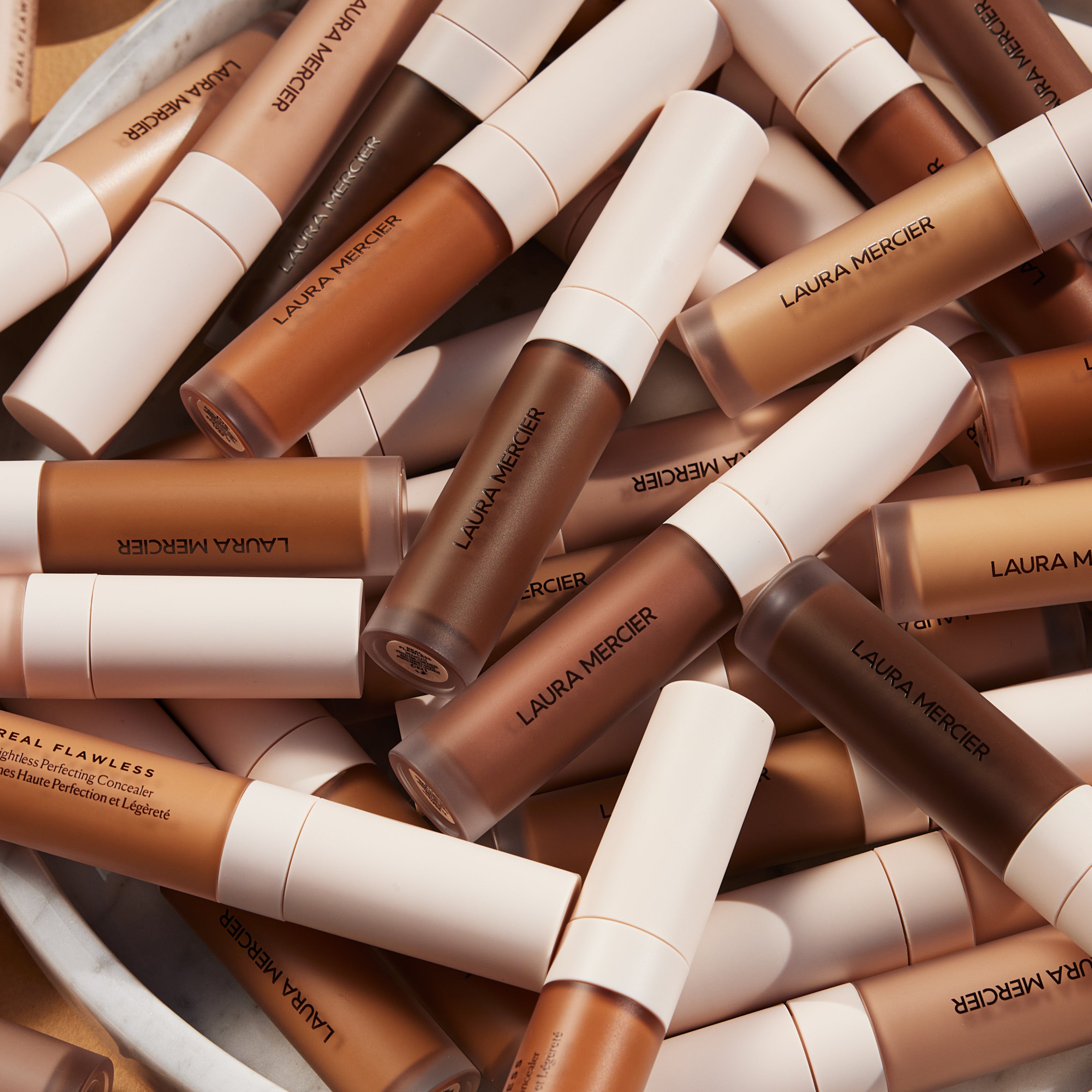 Real Flawless Weightless Perfecting Concealer